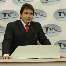 Ex-vereador Maurício Carneiro deixa a presidência e se desfilia do PMDB