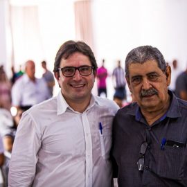PÚBLICO VIBRANTE NA FILIAÇÃO AO DEM – DEMOCRATAS PÚBLICO VIBRANTE NA FILIAÇÃO AO DEM – DEMOCRATAS